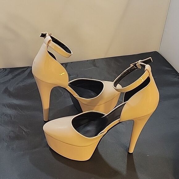 GUESS RACHAL PATENT ANKLE STRAP D'ORSAY PLATFORM PUMPS DILLARD'S - Picture 7 of 16